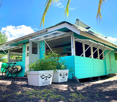 Beach Bungalow in Papara Tahiti